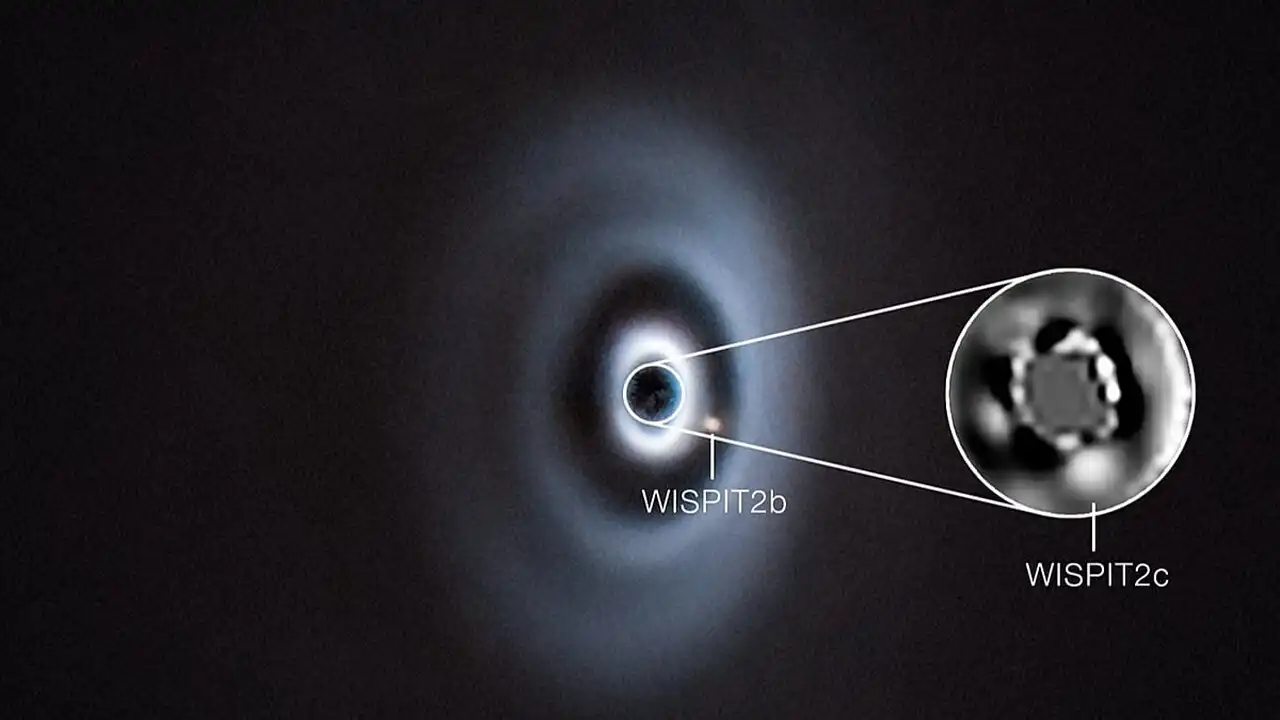 علماء فلك يرصدون تشكّل كوكبين غازيين عملاقين حول نجم فتيّ في الفضاء